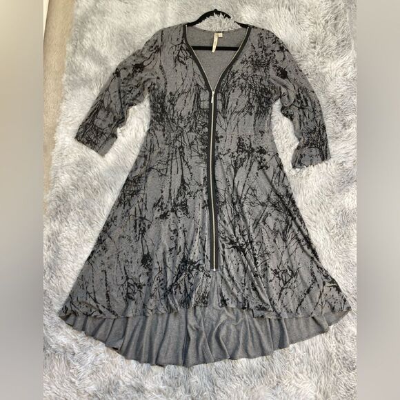 Medium Comfy USA Zip-Front Midi Dress - Picture 1 of 9